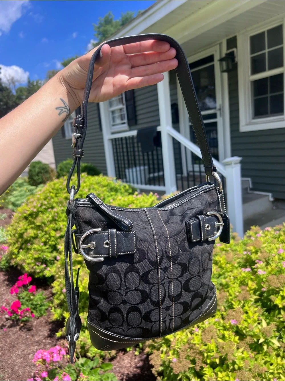 Coach SoHo Y2K bag in Black/ beautiful condition